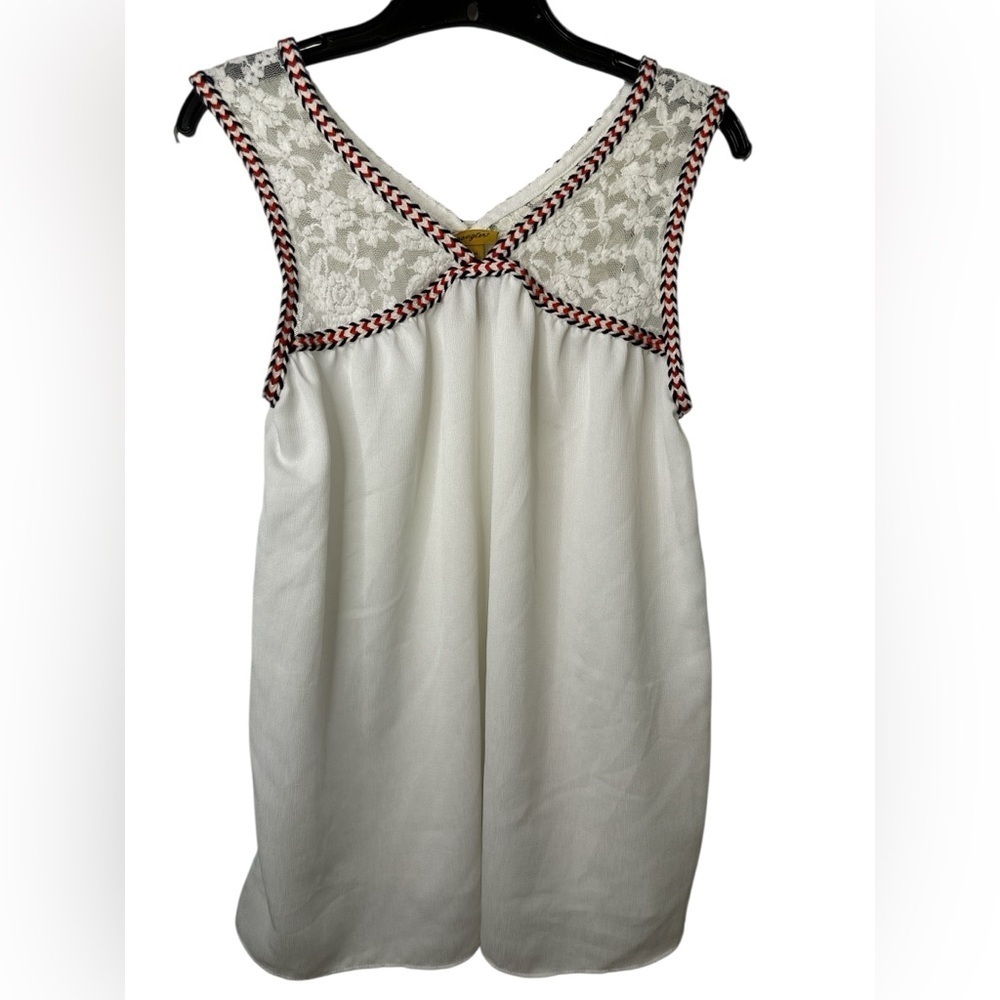 Wrangler White Sleeveless Lace Embroidered Blouse